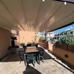 Habitat's Colosseum-monti 4br Penthouse With Terrace شقة *