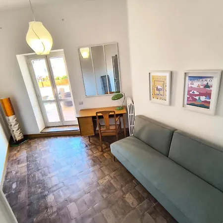 Habitat's Colosseum-monti 4br Penthouse With Terrace شقة *