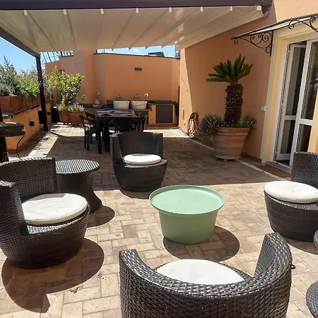 Habitat's Colosseum-monti 3br Penthouse With Terrace * Rome
