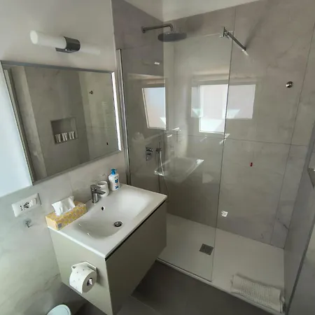 Appartement Habitat's Colosseum-monti 3br Penthouse With Terrace Rome