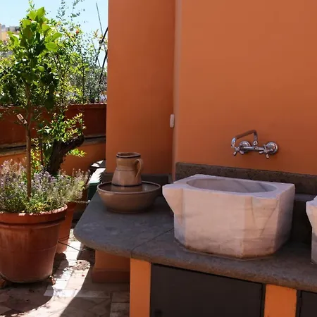 Appartement Habitat's Colosseum-monti 3br Penthouse With Terrace Rome